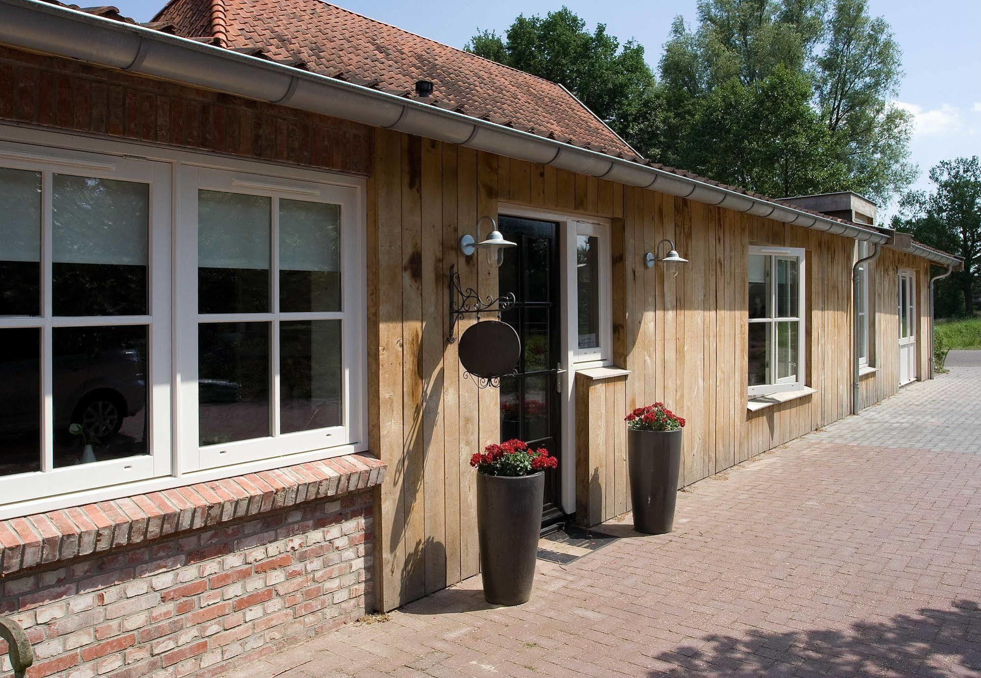 Rossum  Erve Fakkert Bed & Breakfast エクステリア 写真